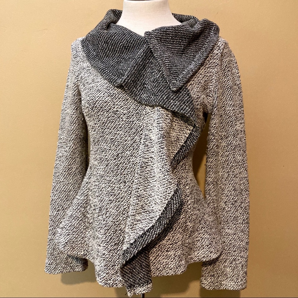 BNCI asymmetrical zip lightweight knit jacket NWOT